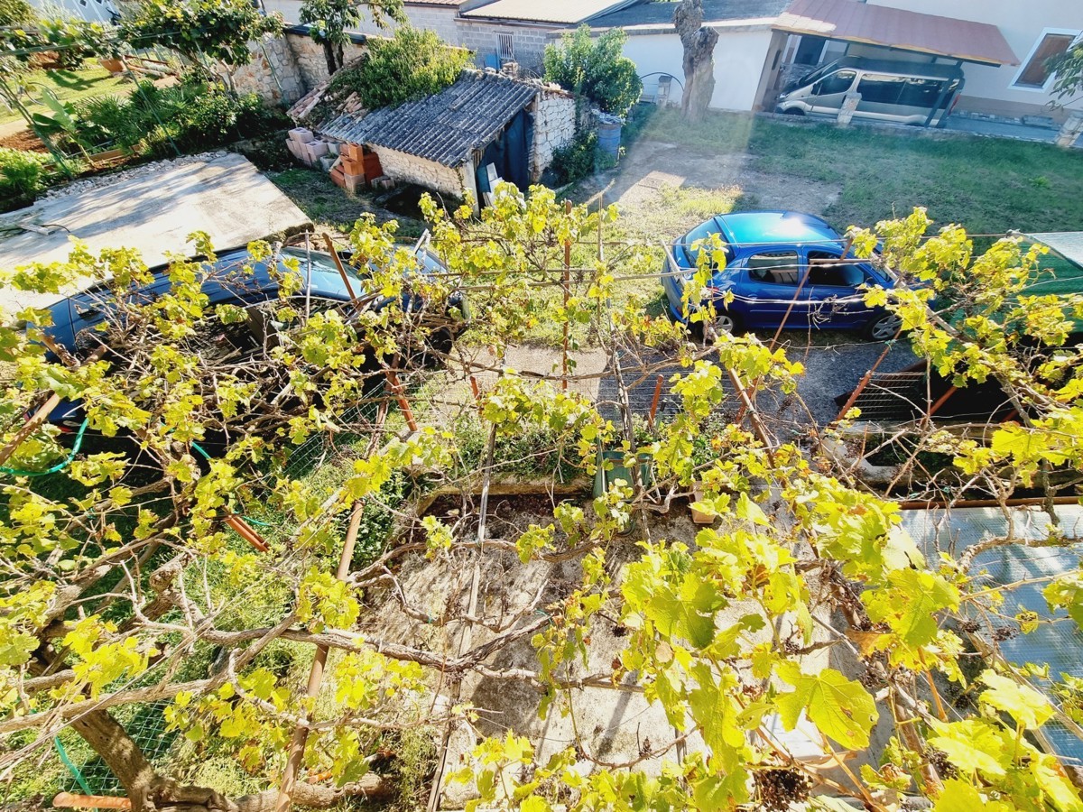 Casa in pietra a 2,5 km dal mare nelle vicinanze di Umago