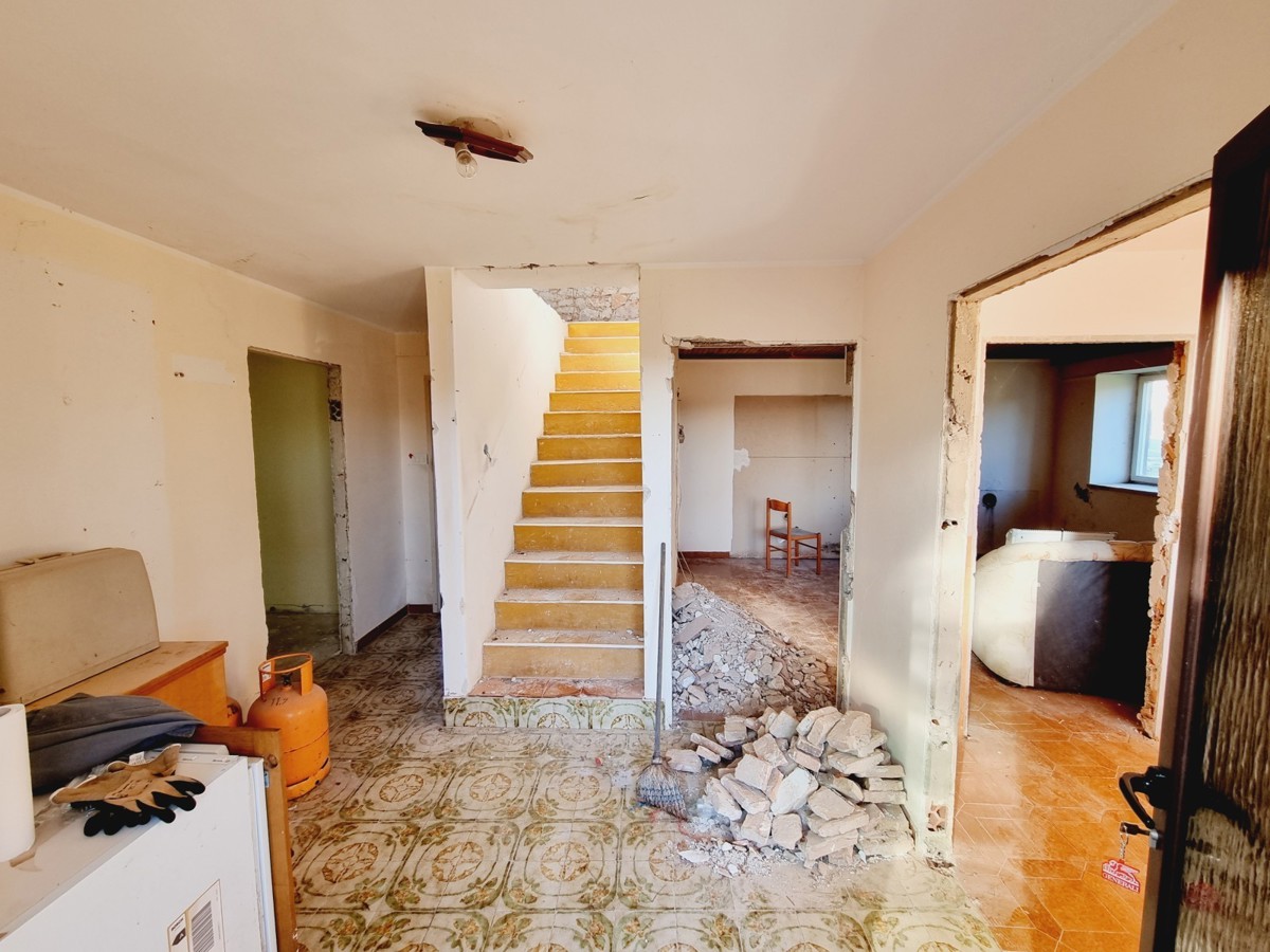 Casa in pietra a 2,5 km dal mare nelle vicinanze di Umago