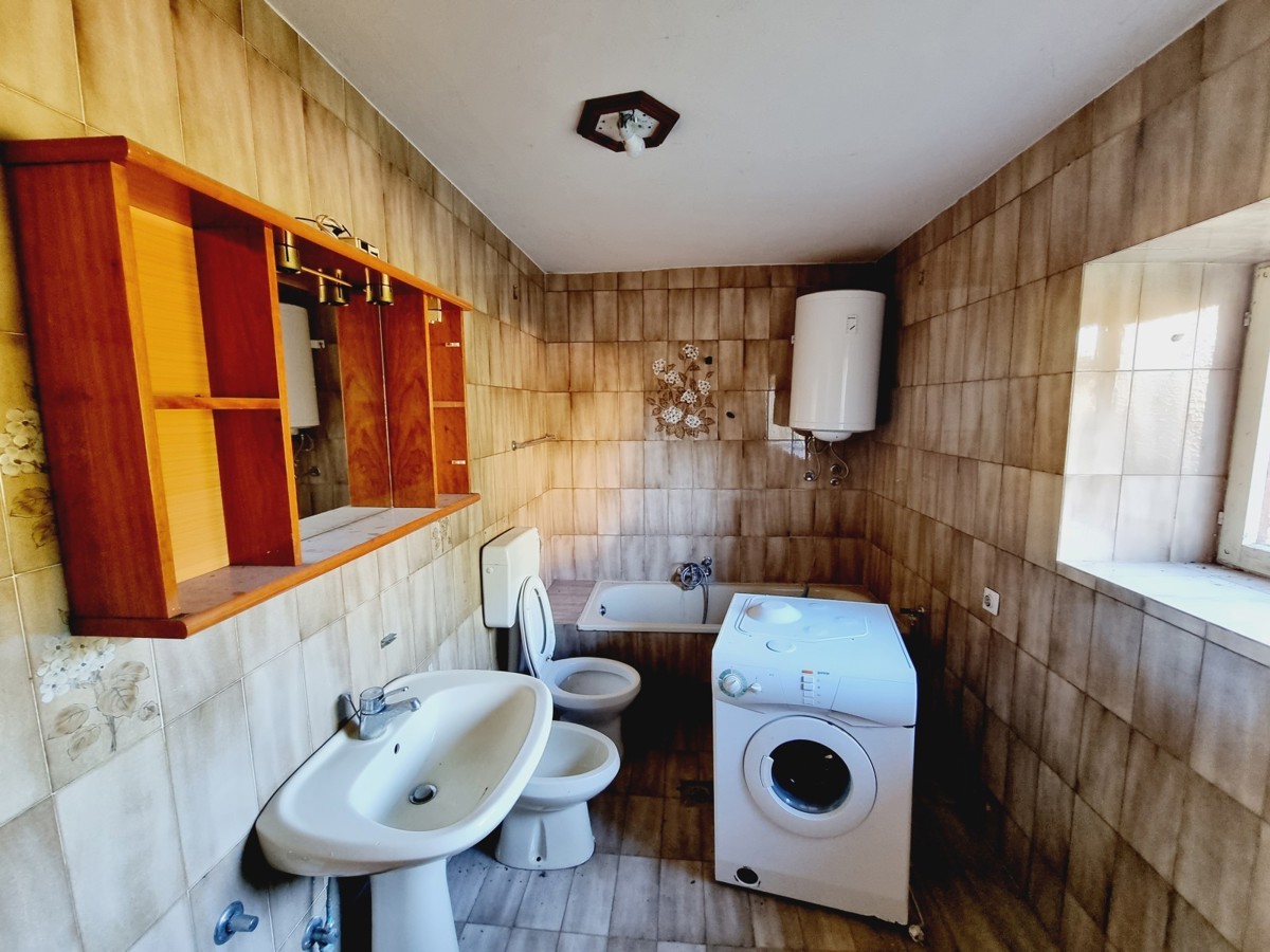 Casa in pietra a 2,5 km dal mare nelle vicinanze di Umago