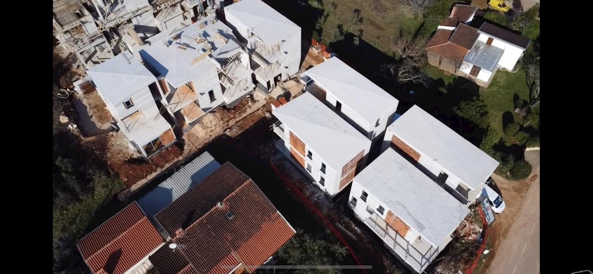 Appartamento al 2° piano vicino a Umago (B3)