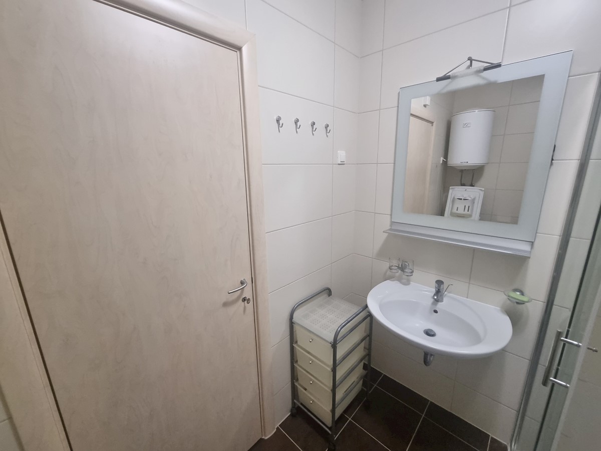 Appartamento al 1° piano, a soli 150 metri dal mare a Umago