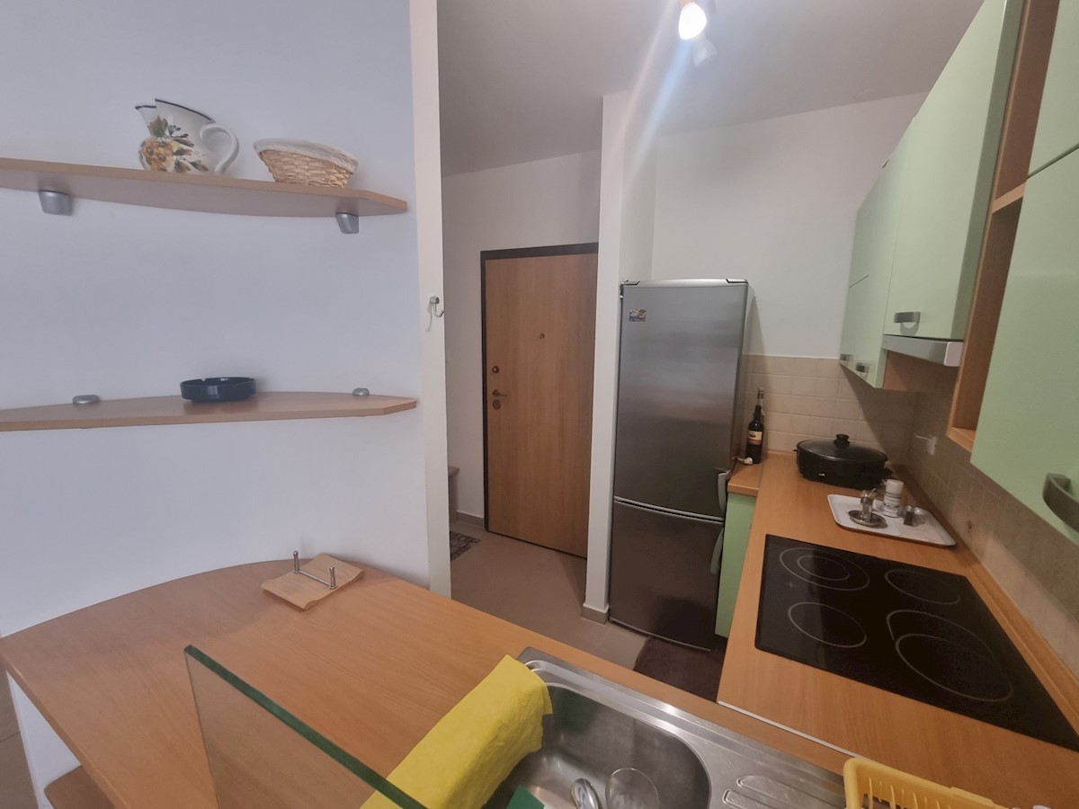 Appartamento al 1° piano, a soli 150 metri dal mare a Umago