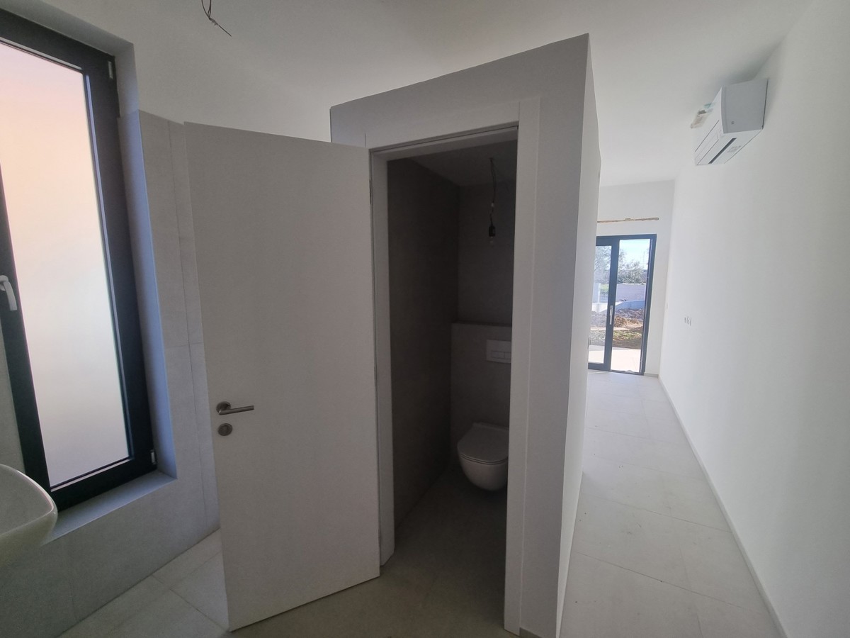 ESCLUSIVO! Villa con piscina e vista mare a Verteneglio