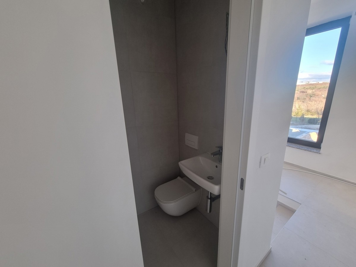 ESCLUSIVO! Villa con piscina e vista mare a Verteneglio