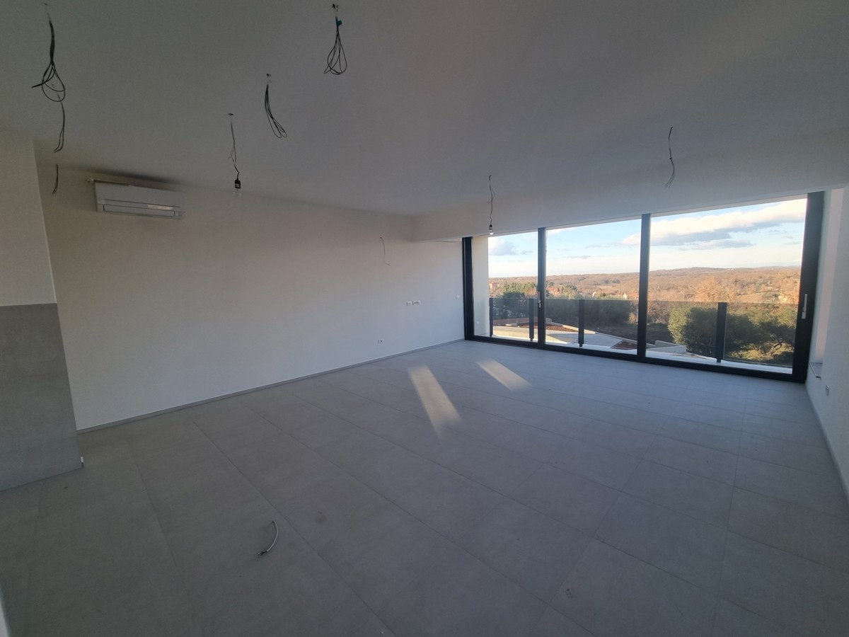 ESCLUSIVO! Villa con piscina e vista mare a Verteneglio