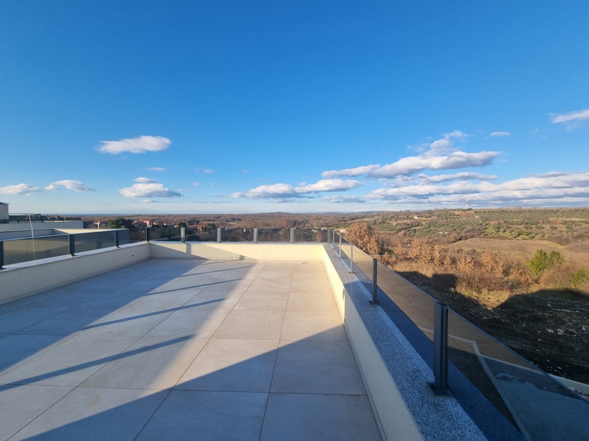 ESCLUSIVO! Villa con piscina e vista mare a Verteneglio