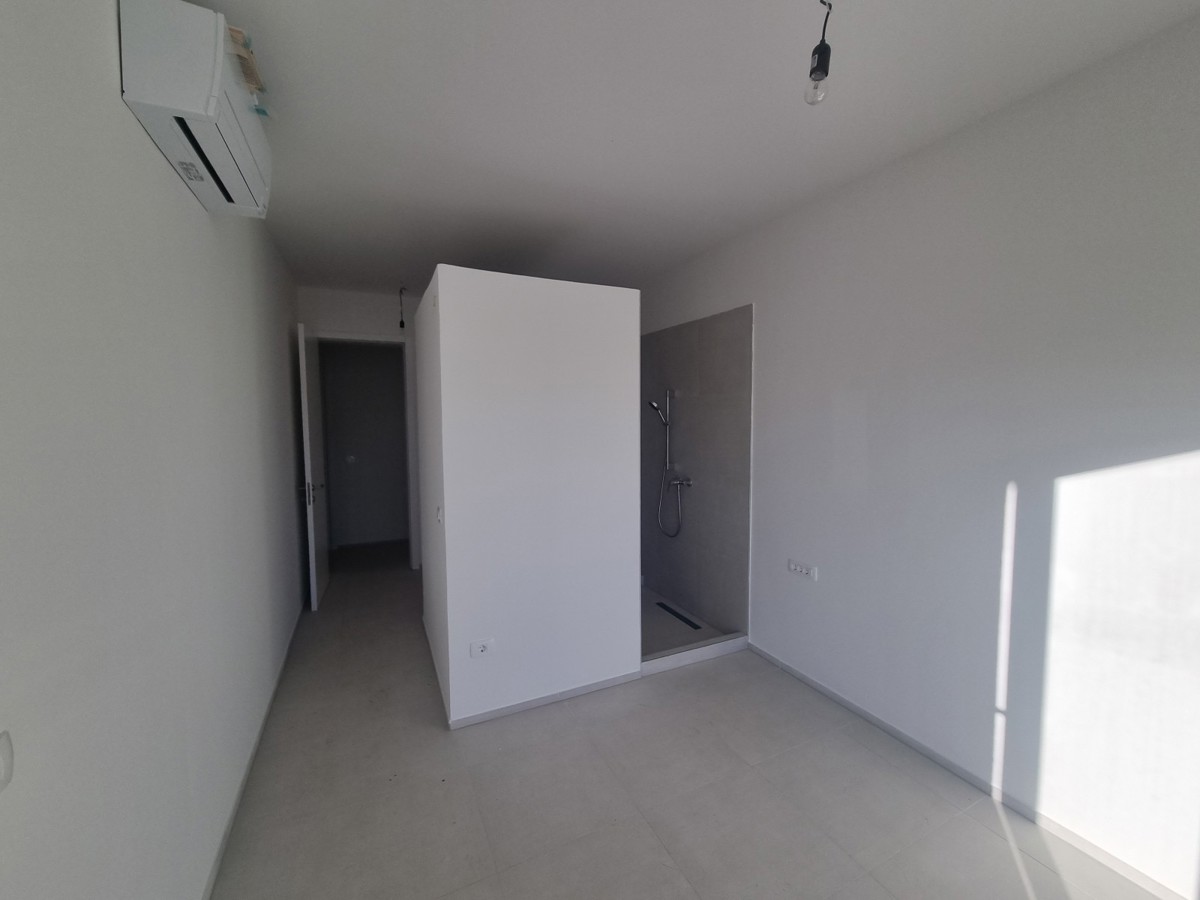 ESCLUSIVO! Villa con piscina e vista mare a Verteneglio