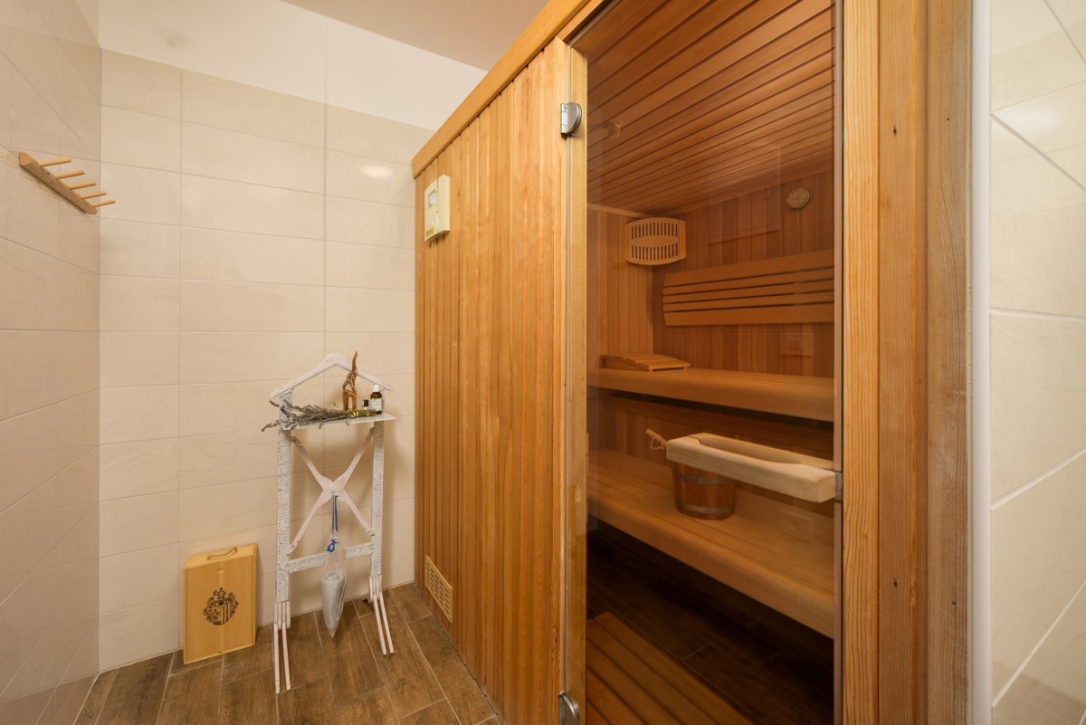 Bellissima casa a un piano con piscina vicino a Svetvinčenat