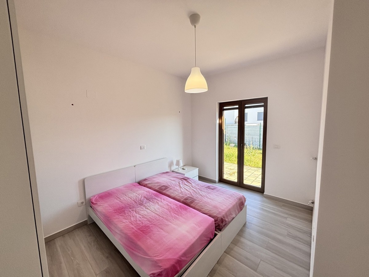 Bellissima casa a un piano in una posizione tranquilla a Cittanova