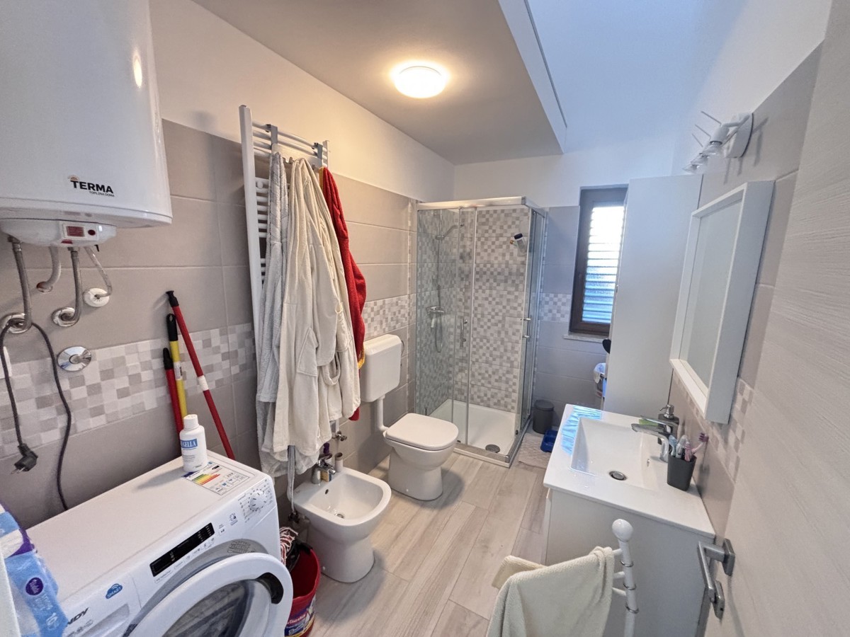 Bellissima casa a un piano in una posizione tranquilla a Cittanova