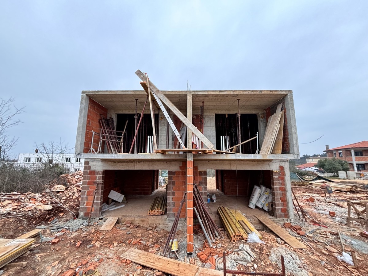 Case bifamiliari in un quartiere tranquillo vicino a Umago