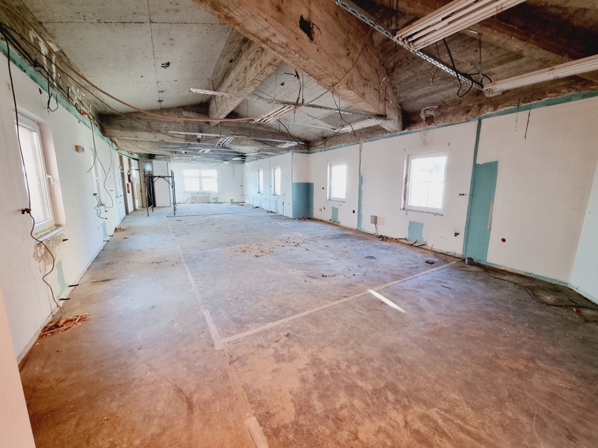 Spazio ufficio nel centro di Buie