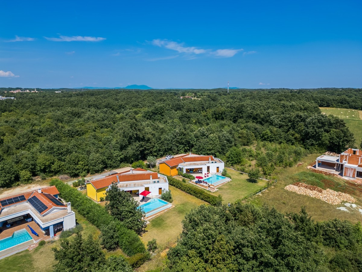 Bellissima casa con sauna e piscina vicino a Svetvinčenat