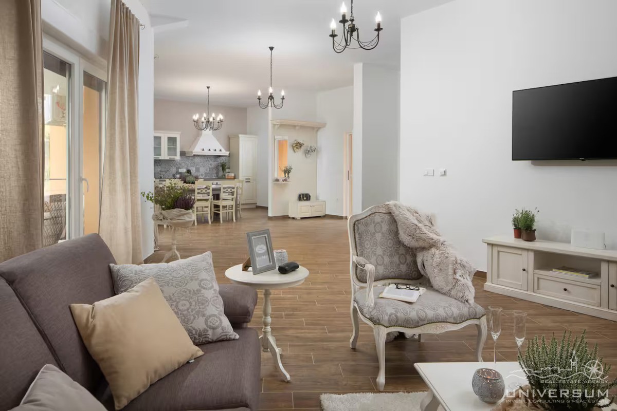 Bellissima casa con sauna e piscina vicino a Svetvinčenat