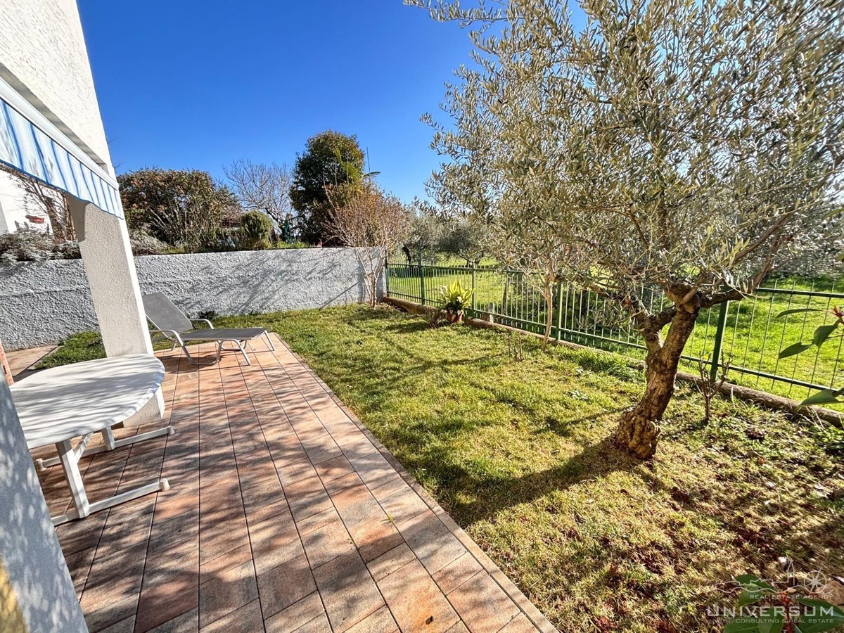 Appartamento al piano terra situato a 400 metri dalla spiaggia di Cittanova.