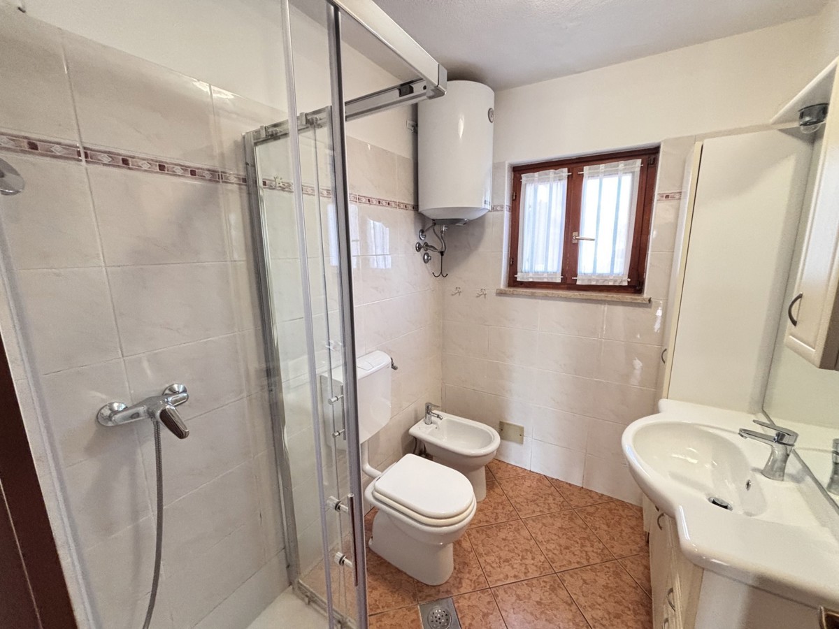 Appartamento al piano terra situato a 400 metri dalla spiaggia di Cittanova.