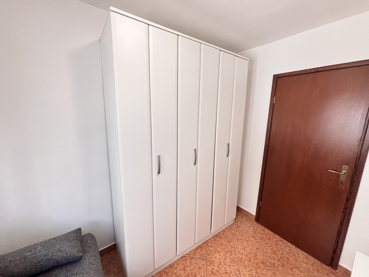 Appartamento al piano terra situato a 400 metri dalla spiaggia di Cittanova.