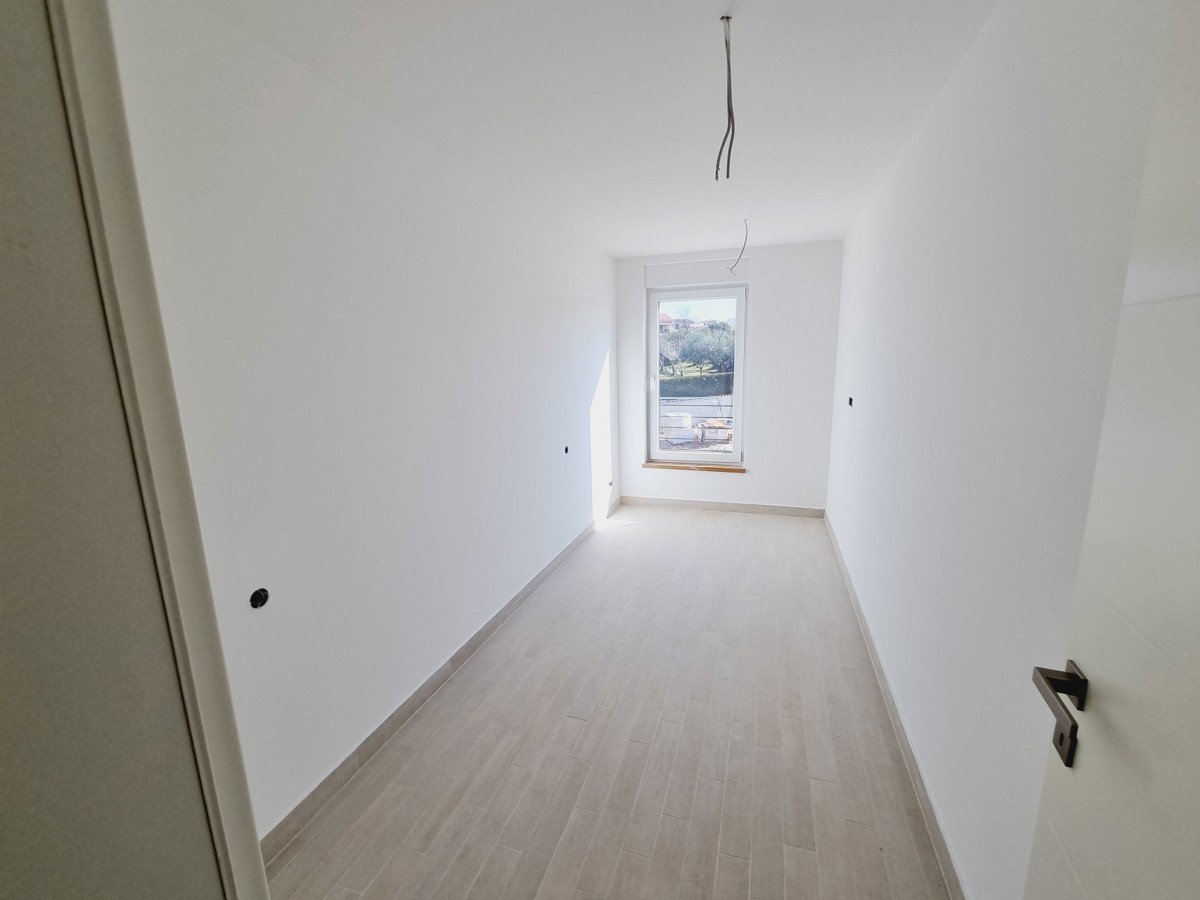 Appartamento vicino a Umago in un nuovo edificio, Bašanija