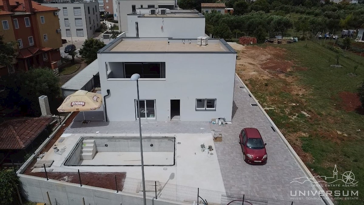 Appartamento con piscina vicino al centro di Cittanova