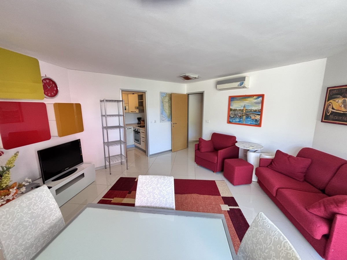 Appartamento completamente arredato con giardino a Cittanova