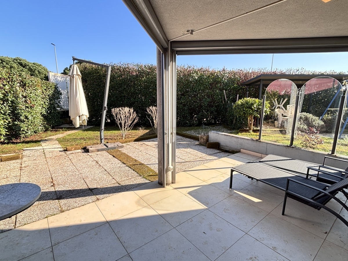 Appartamento completamente arredato con giardino a Cittanova