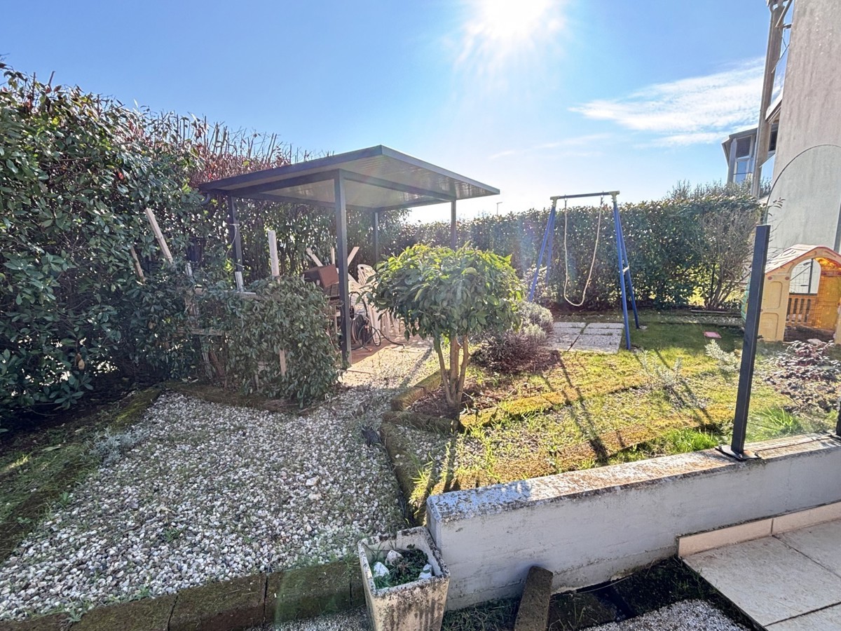 Appartamento completamente arredato con giardino a Cittanova