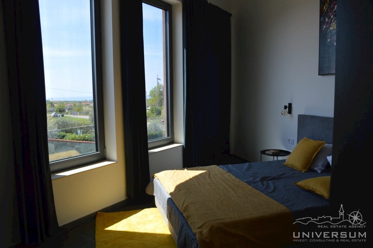 Villa moderna con vista mare a Cittanova