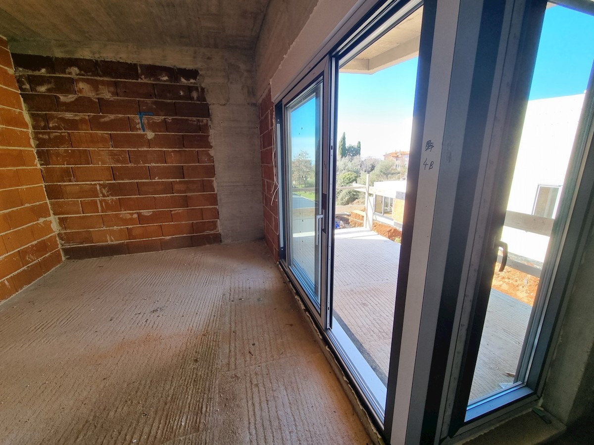 Appartamento al 2° piano con vista sul mare nelle vicinanze di Umago