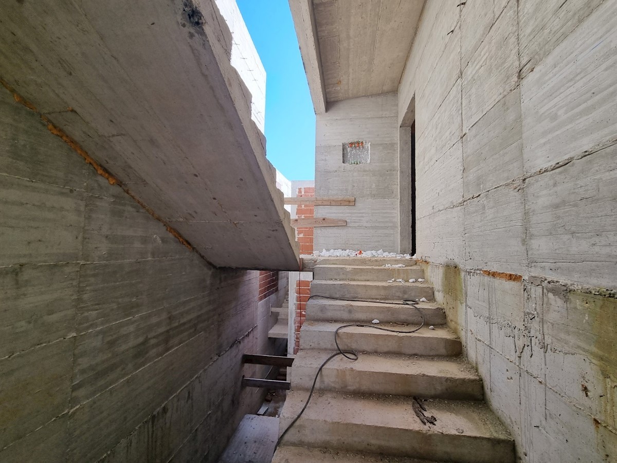 Appartamento al 2° piano con vista sul mare nelle vicinanze di Umago