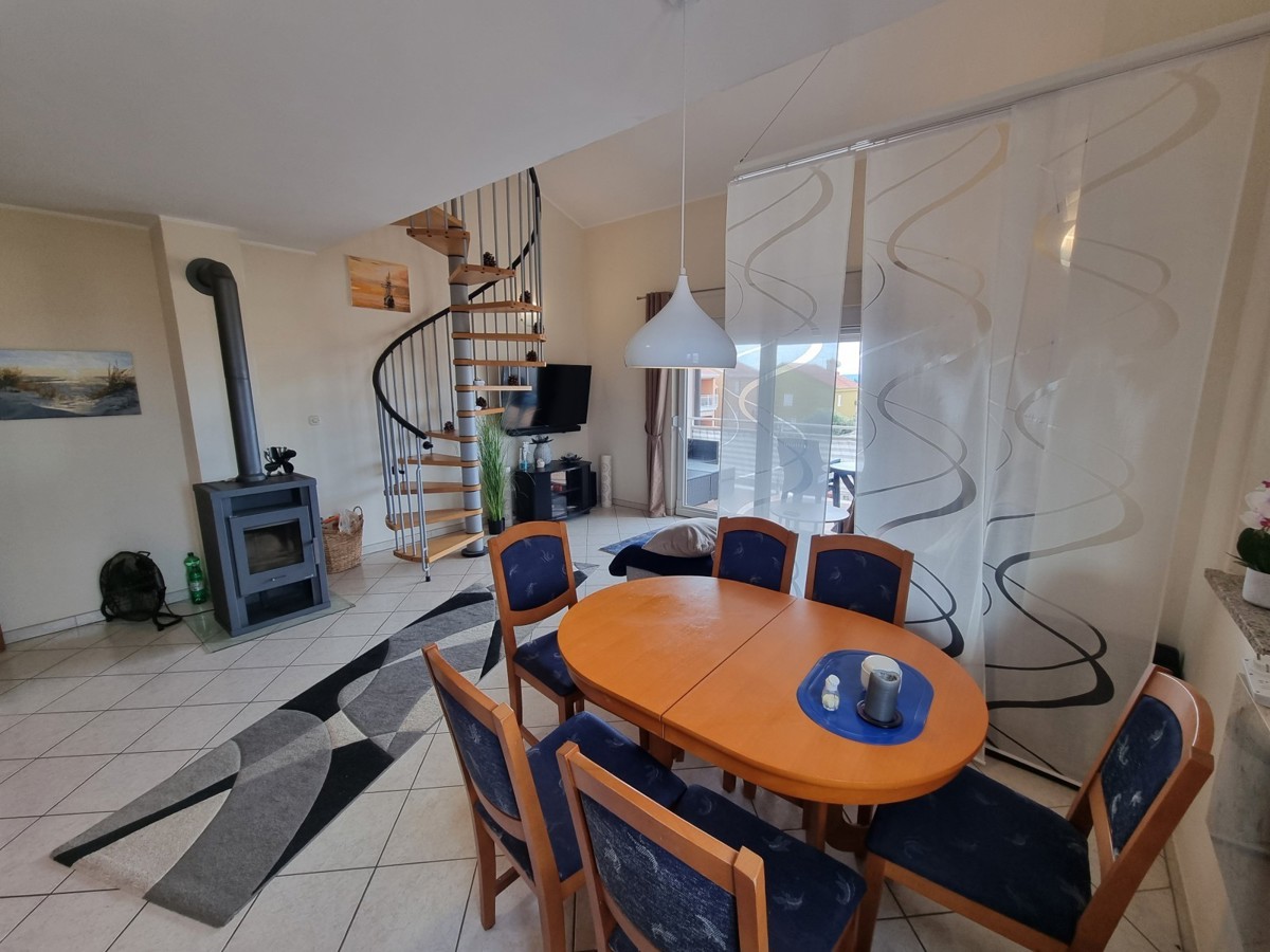 Appartamento completamente arredato con vista mare a Cittanova