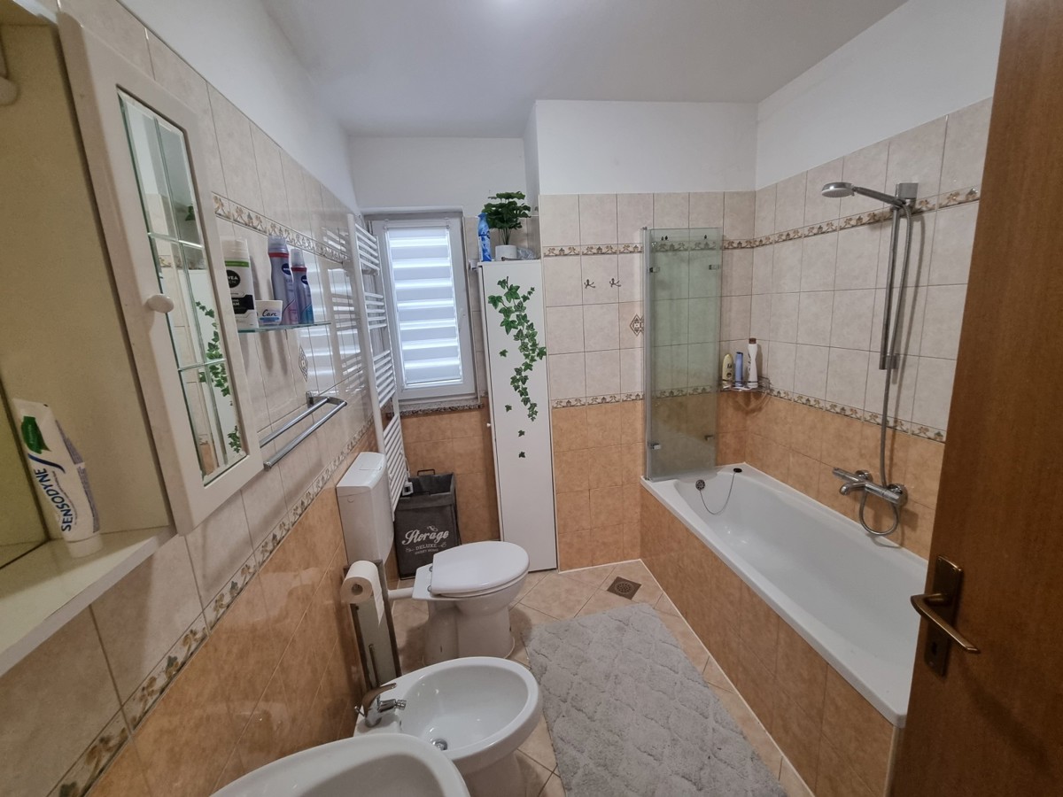 Appartamento completamente arredato con vista mare a Cittanova