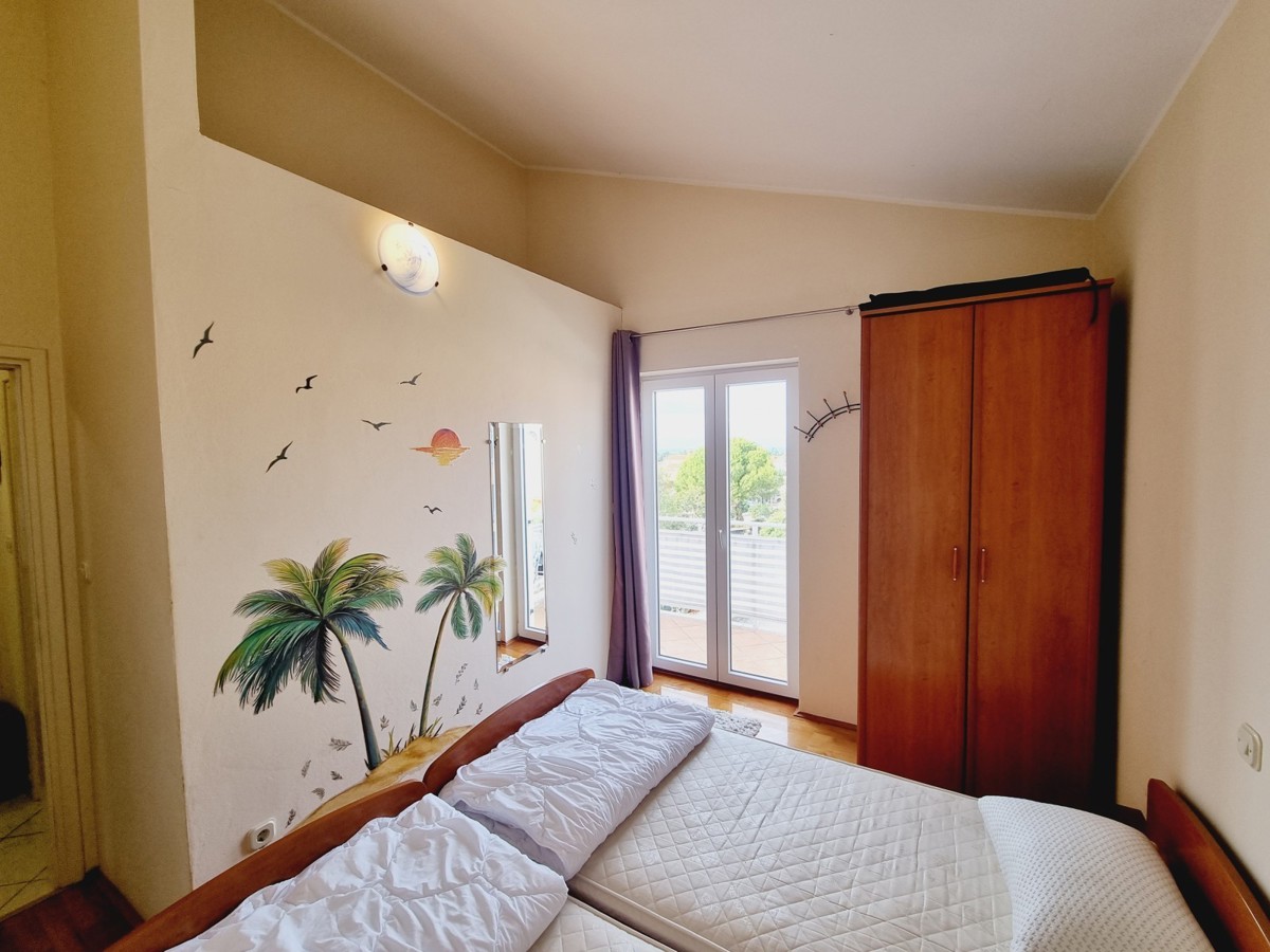 Appartamento completamente arredato con vista mare a Cittanova