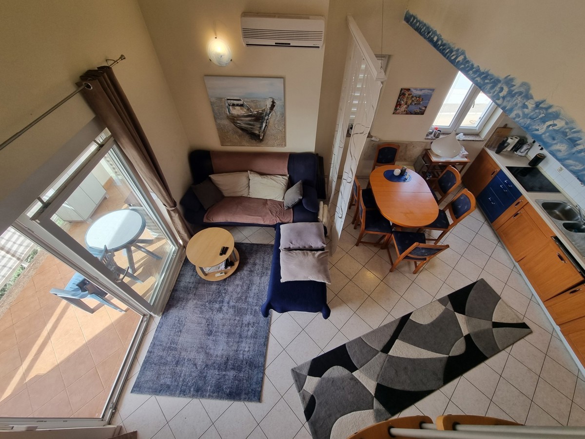 Appartamento completamente arredato con vista mare a Cittanova