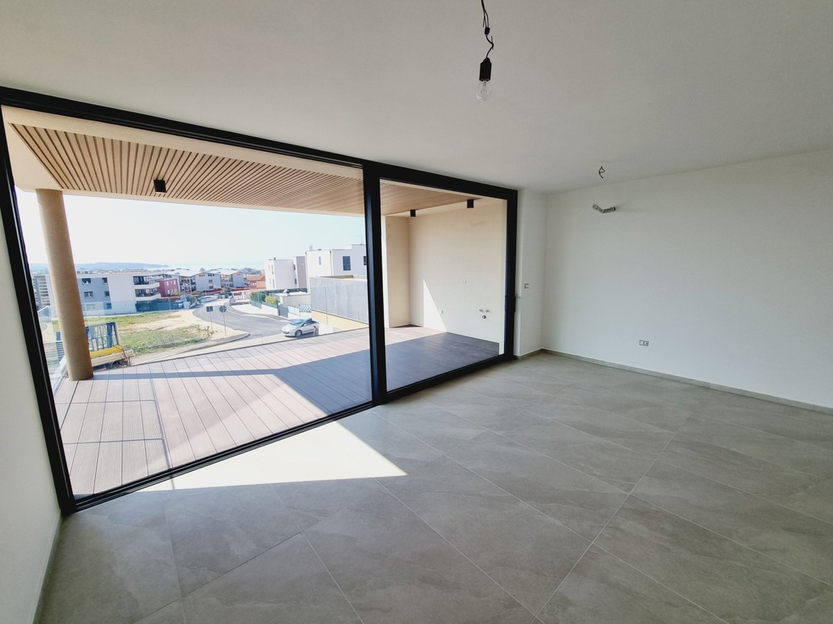 Appartamento al 1° piano con vista sul mare a Cittanova