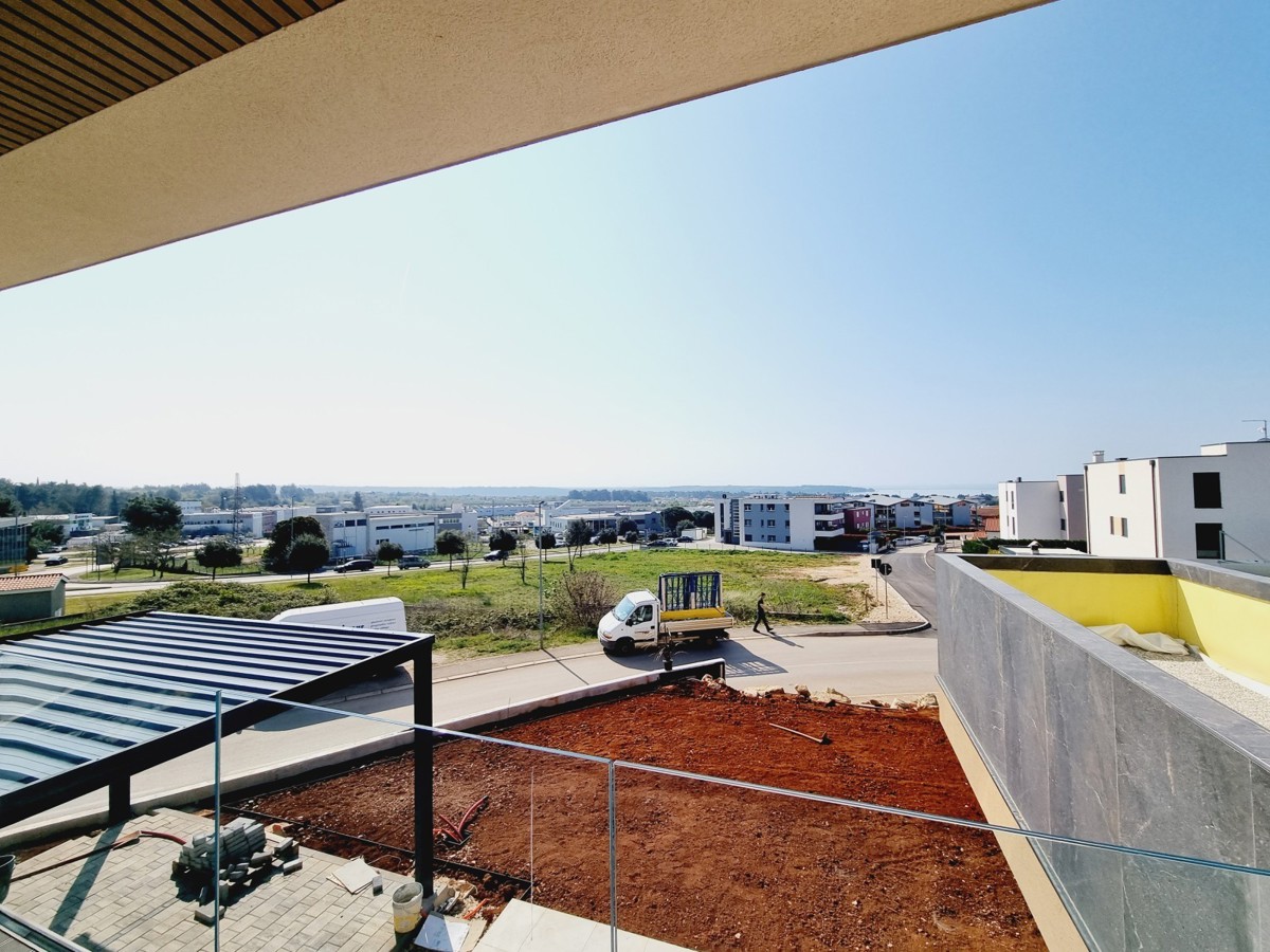 Appartamento al 1° piano con vista sul mare a Cittanova