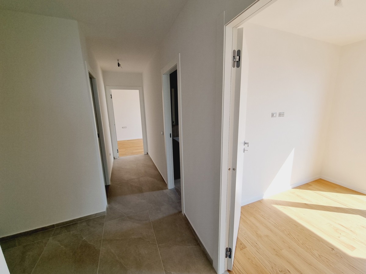 Appartamento al 1° piano con vista sul mare a Cittanova