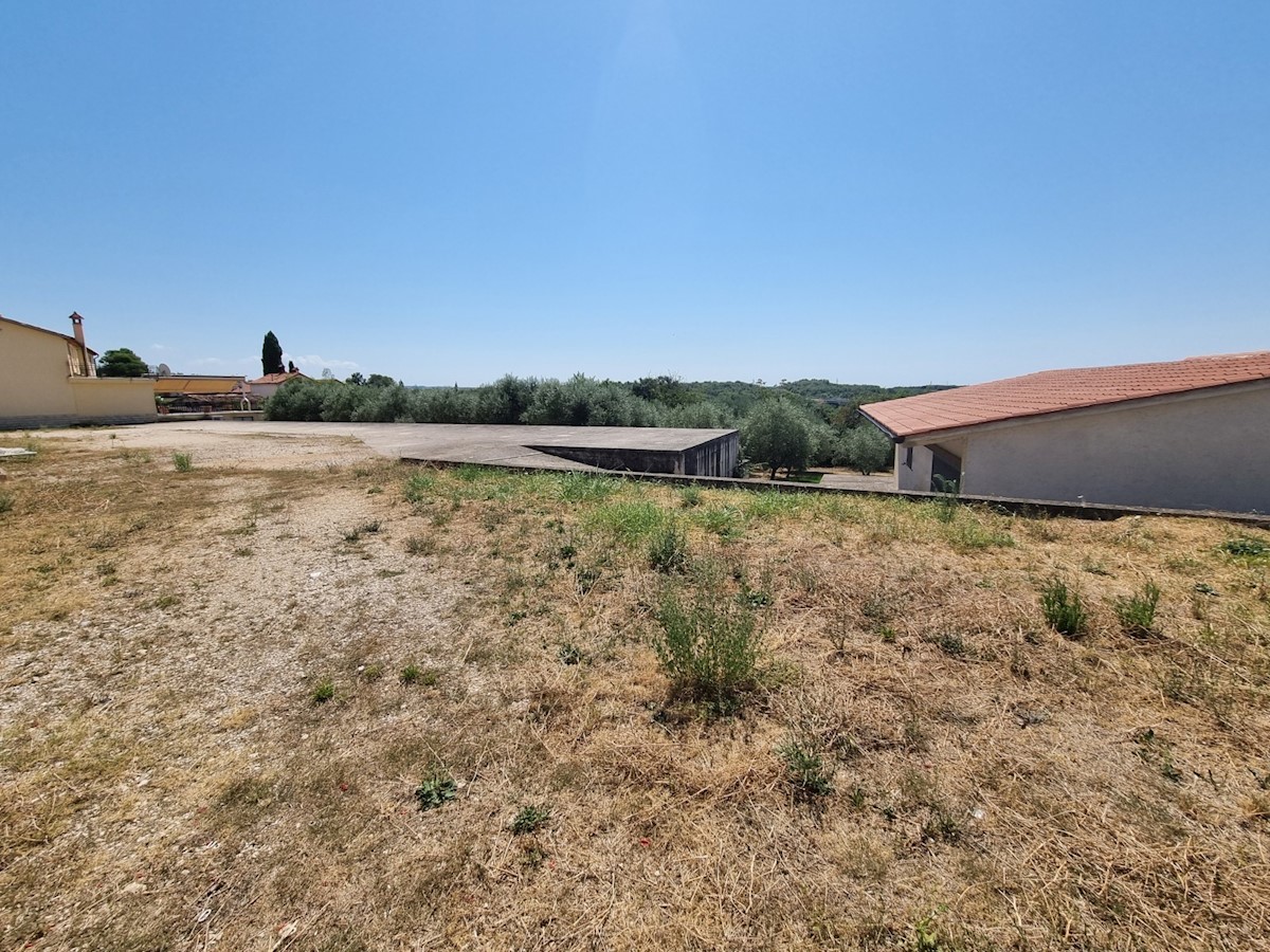 Terreno edificabile con vista mare a Verteneglio