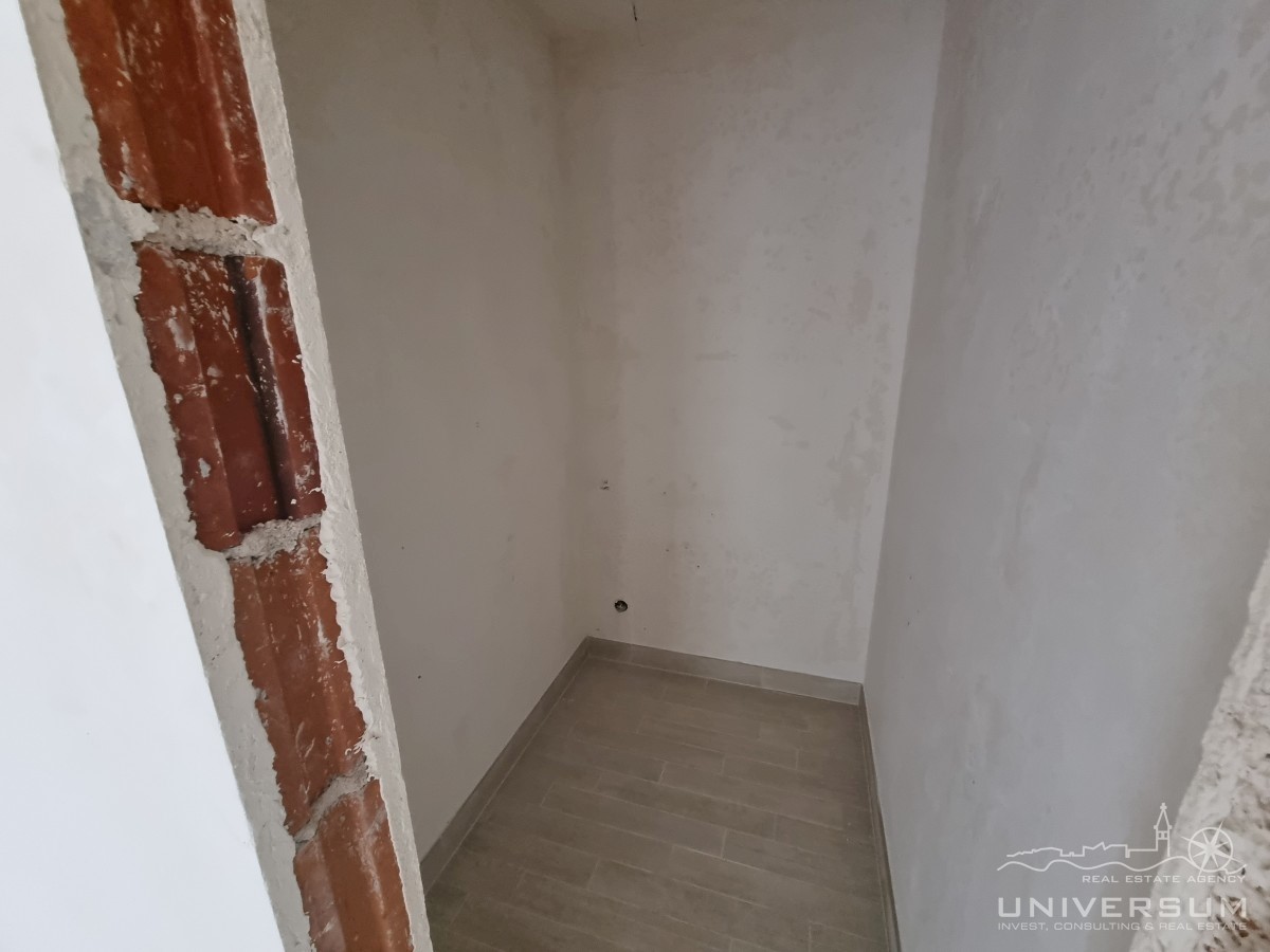 Appartamento in un nuovo edificio vicino a Umago, Bašanija