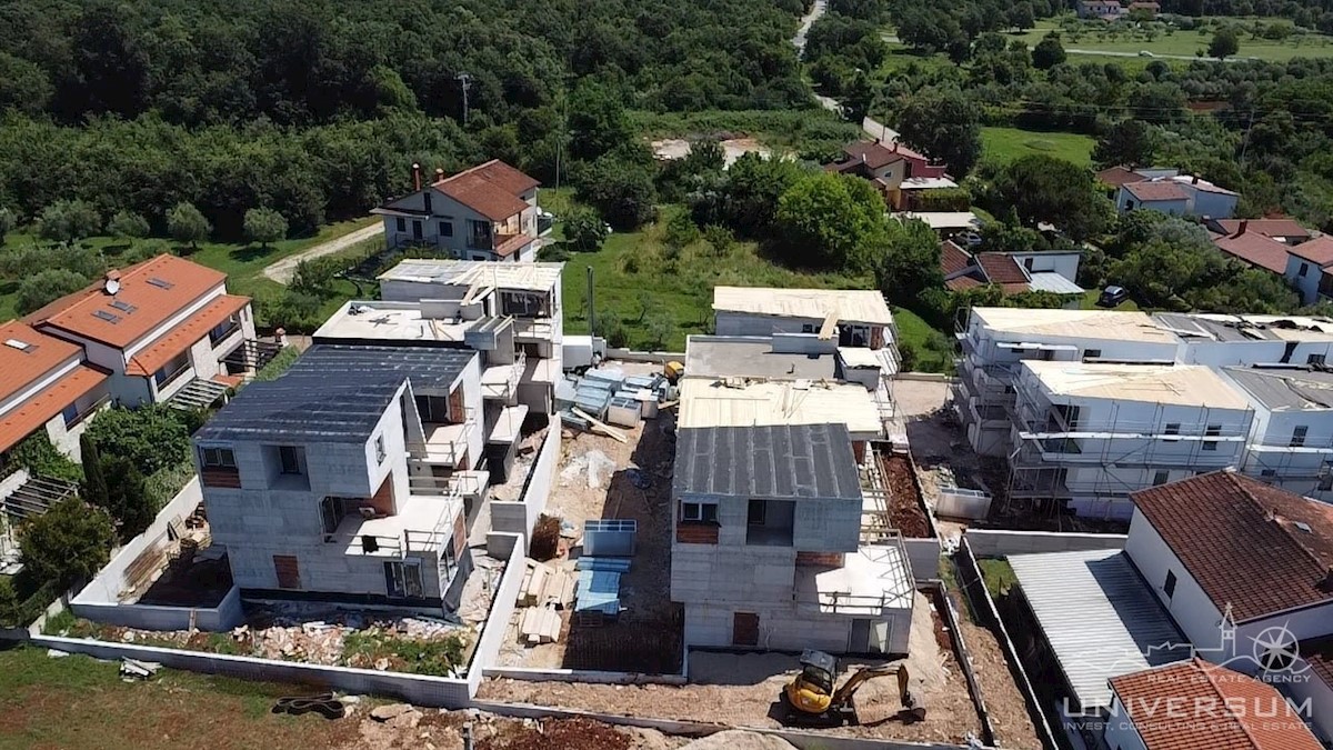 Appartamento al 1° piano, 300 metri dalla spiaggia nelle vicinanze di Umago (B1)