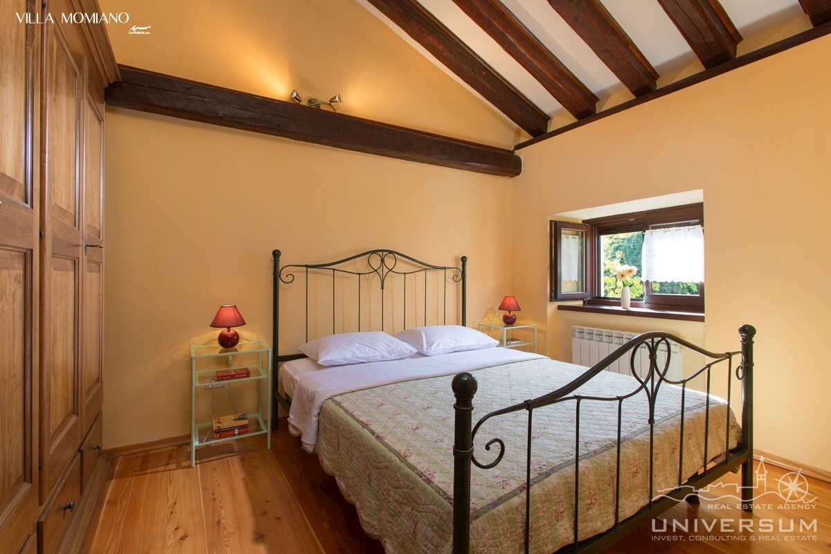 Bella casa in pietra isolata con piscina nelle vicinanze di Buie