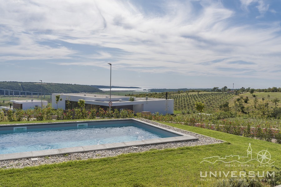 Villa moderna e di alta qualità con vista mare a Cittanova