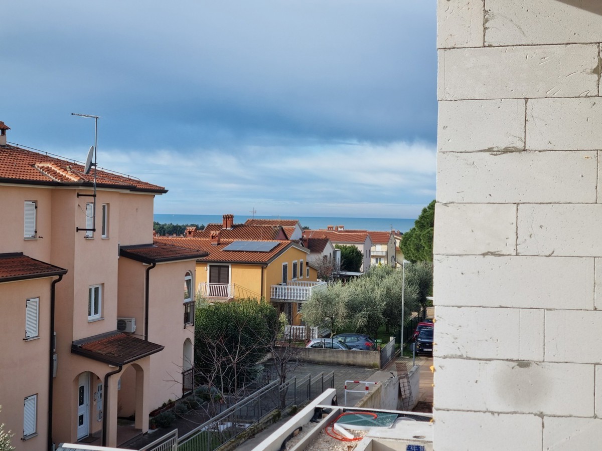 Appartamento al 1° piano con vista sul mare a Cittanova