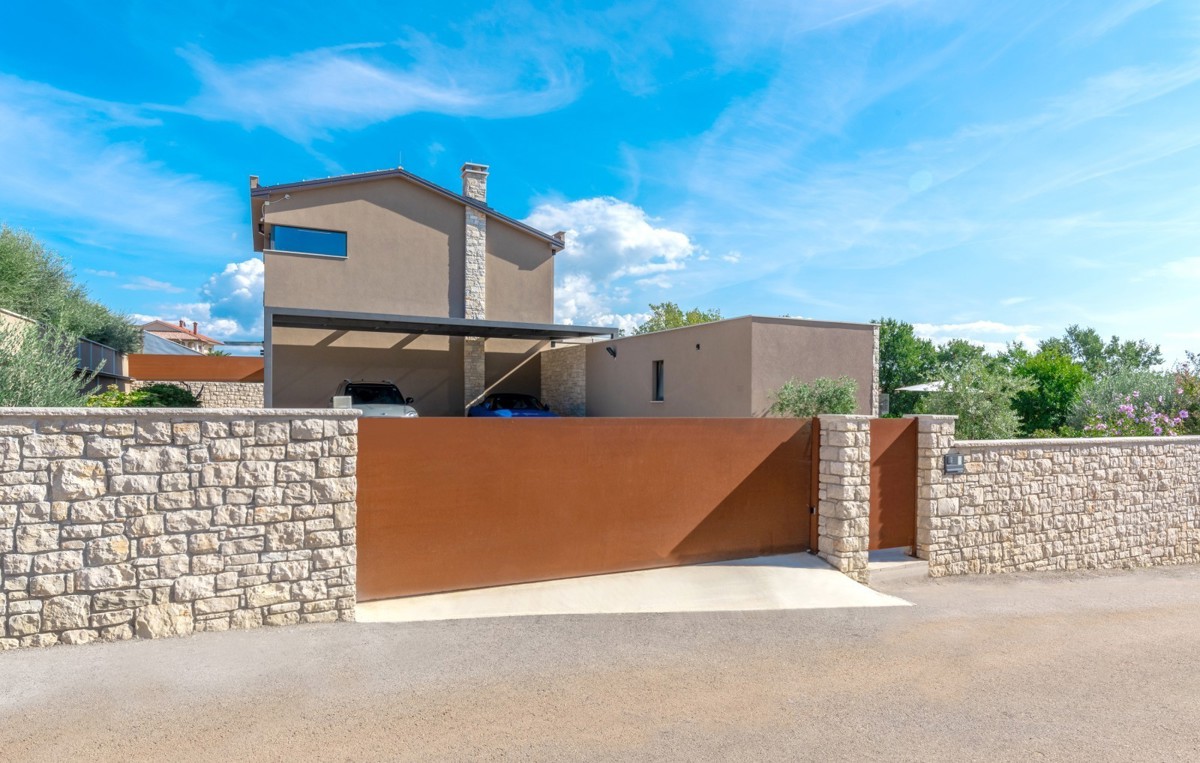 Villa moderna e completamente attrezzata vicino a Umago