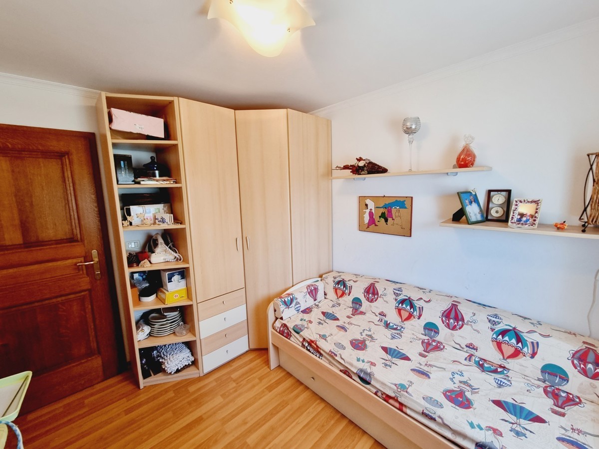 Spazioso appartamento con vista mare a Cittanova