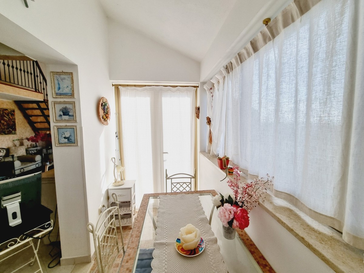 Spazioso appartamento con vista mare a Cittanova