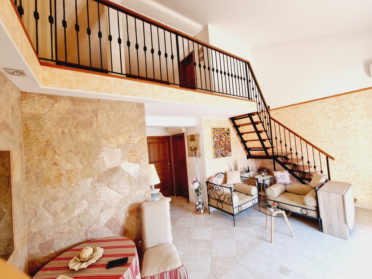 Spazioso appartamento con vista mare a Cittanova