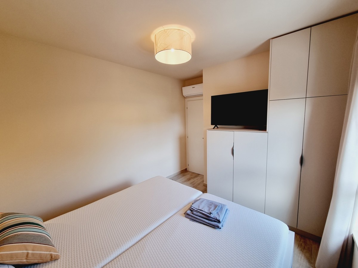 Appartamento completamente attrezzato a 400 metri dal mare vicino a Umago