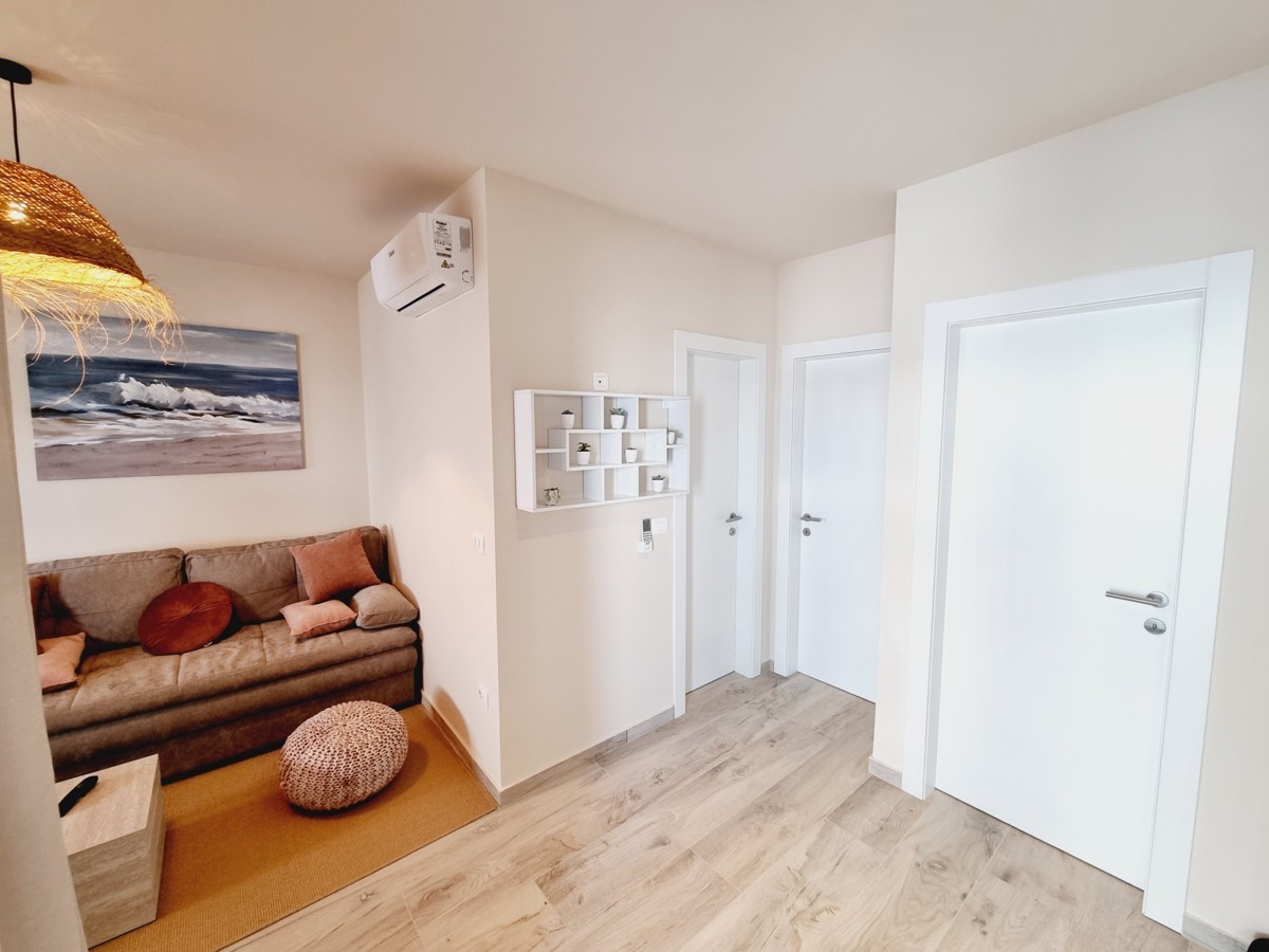 Appartamento completamente attrezzato a 400 metri dal mare vicino a Umago