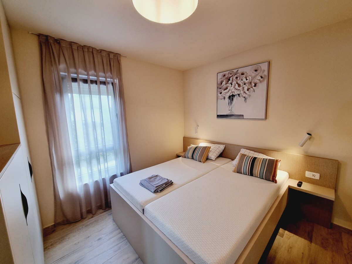 Appartamento completamente attrezzato a 400 metri dal mare vicino a Umago