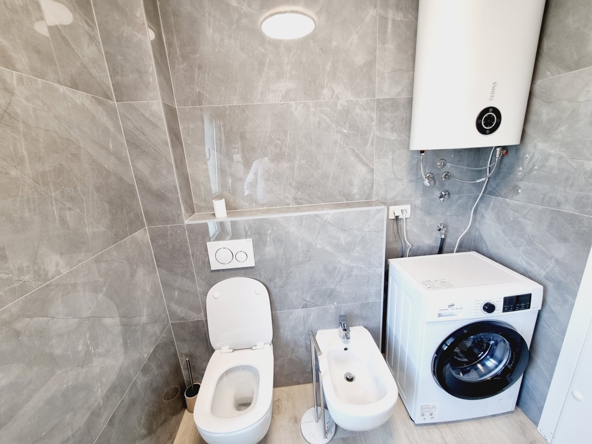 Appartamento completamente attrezzato a 400 metri dal mare vicino a Umago